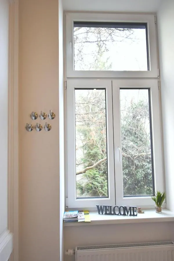Cosy 3 Room Viennese Flat - 10Min To City Center Austria