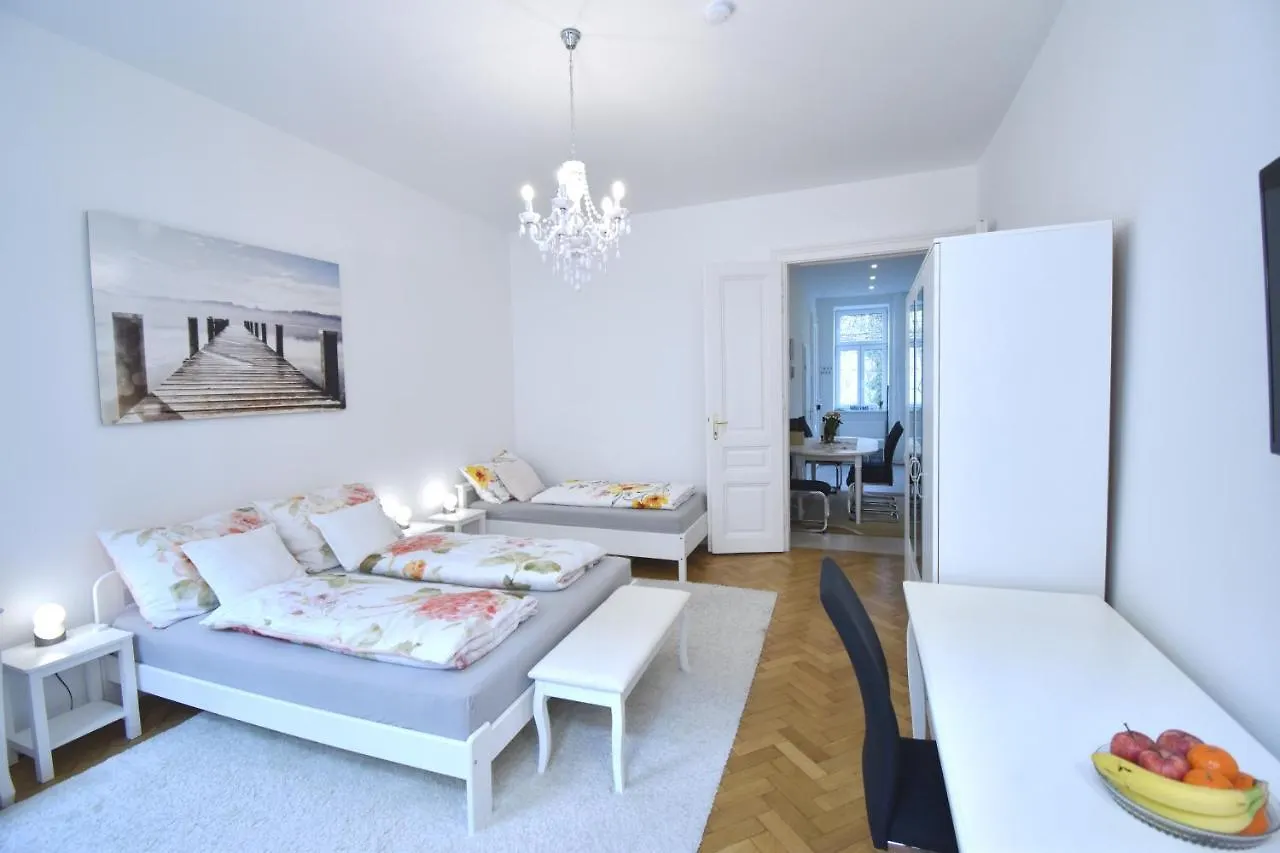 Apartamento Cosy 3 Room Viennese Flat - 10Min To City Center